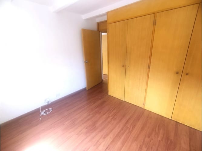 Apartamento de 2 alcobas en arriendo en Patio Bonito, Medellín, 80 m² · foto 14 de 16