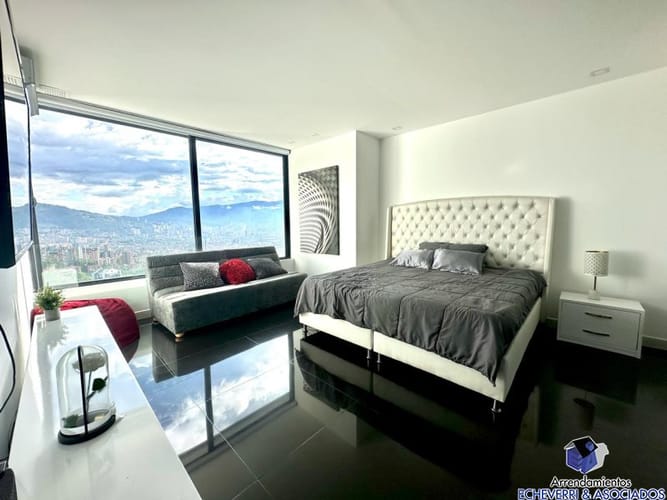 Apartamento de 2 alcobas en arriendo en El Poblado, Medellín, 260 m² · foto 6 de 14