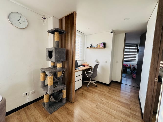 Apartamento en venta en Campin Occidental, Bogotá · foto 2 de 11