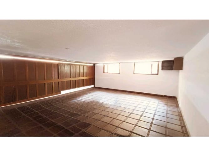 Casa de 4 alcobas en venta en Lindaraja, Bogotá, 415 m² · foto 17 de 22