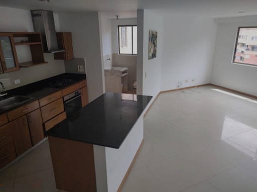 Apartamento en venta en Aves Maria, Itagüí · foto 2 de 8