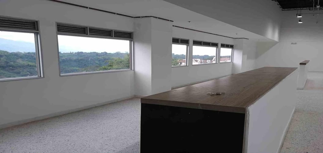 Local en arriendo en Avenida Centenario, Armenia, 330 m² · foto 4 de 14