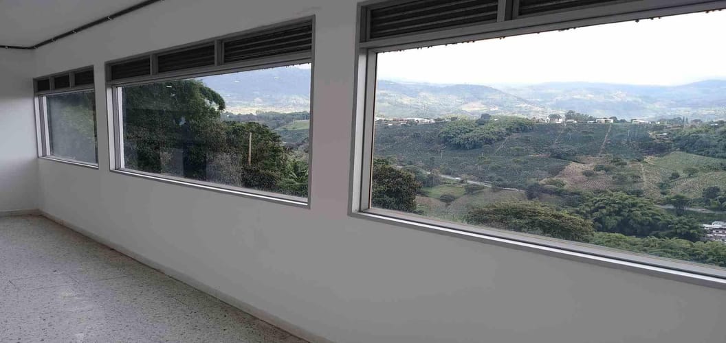 Local en arriendo en Avenida Centenario, Armenia, 330 m² · foto 5 de 14