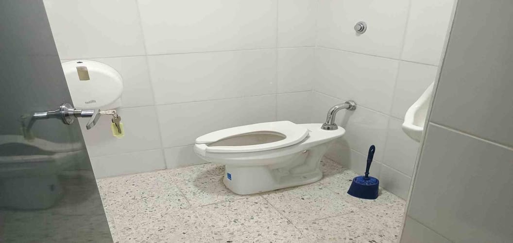 Local en arriendo en Avenida Centenario, Armenia, 330 m² · foto 6 de 14