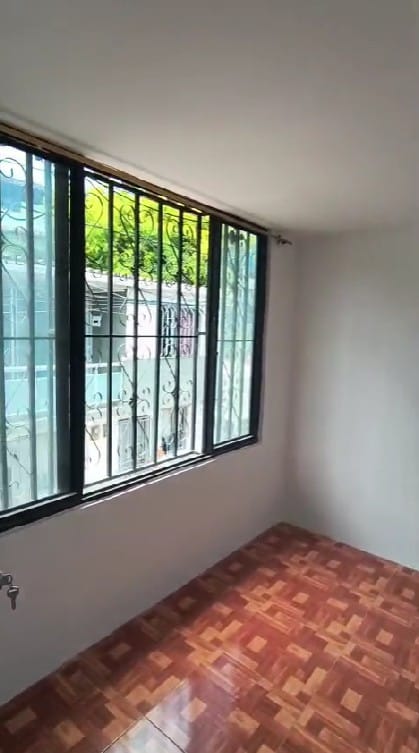 Casa de 6 alcobas en venta en Villa Centenario, Armenia, 150 m² · foto 17 de 23