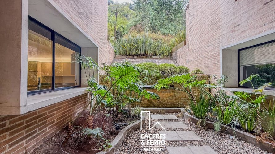 Apartamento en venta en El Refugio, Bogotá · foto 10 de 24