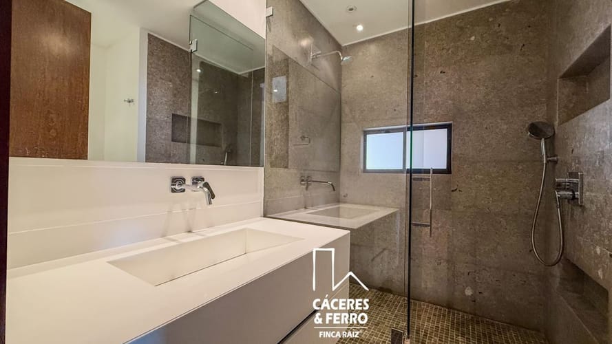 Apartamento en venta en El Refugio, Bogotá · foto 13 de 24