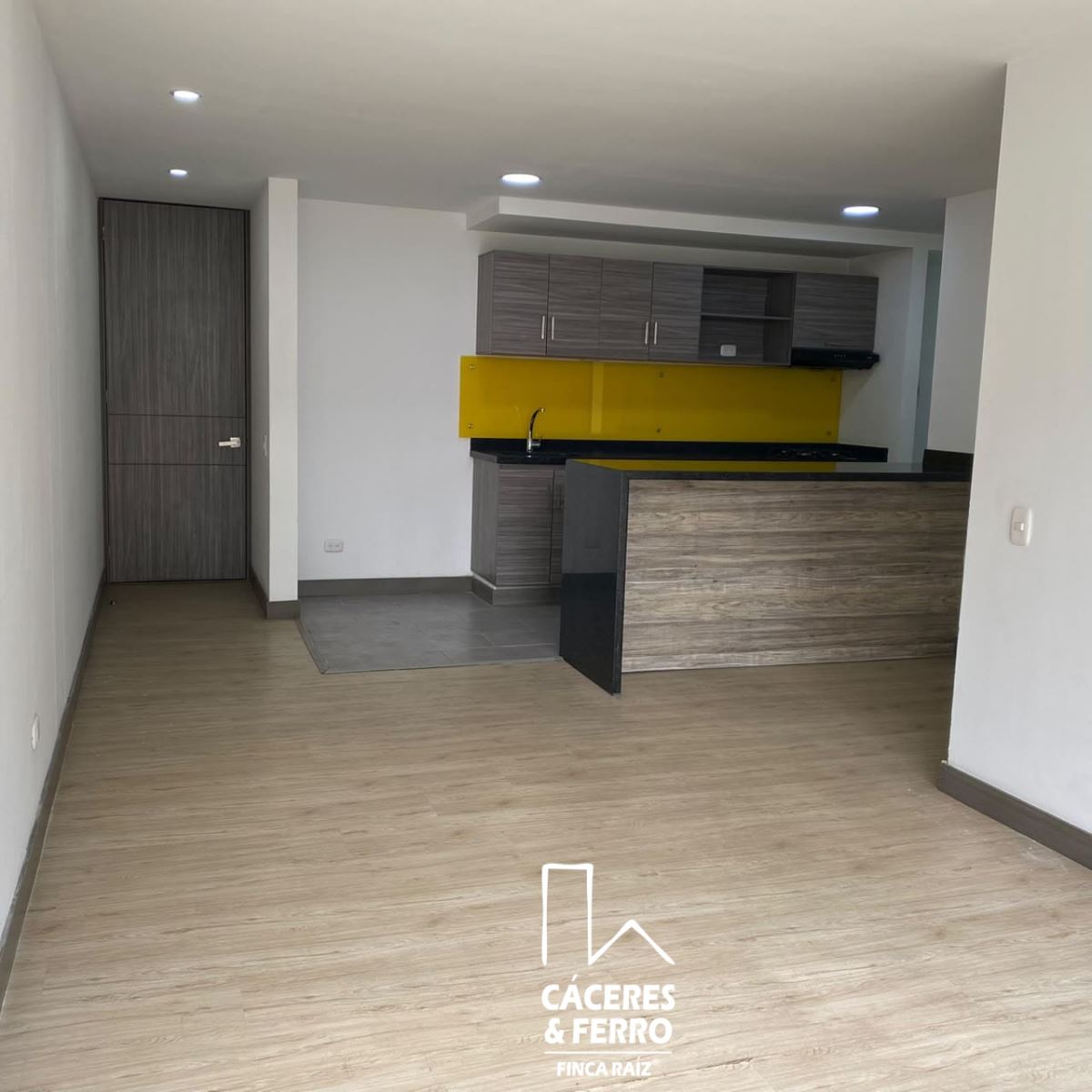 Apartamento en venta en Provivienda Oriental, Bogotá · foto 3 de 24
