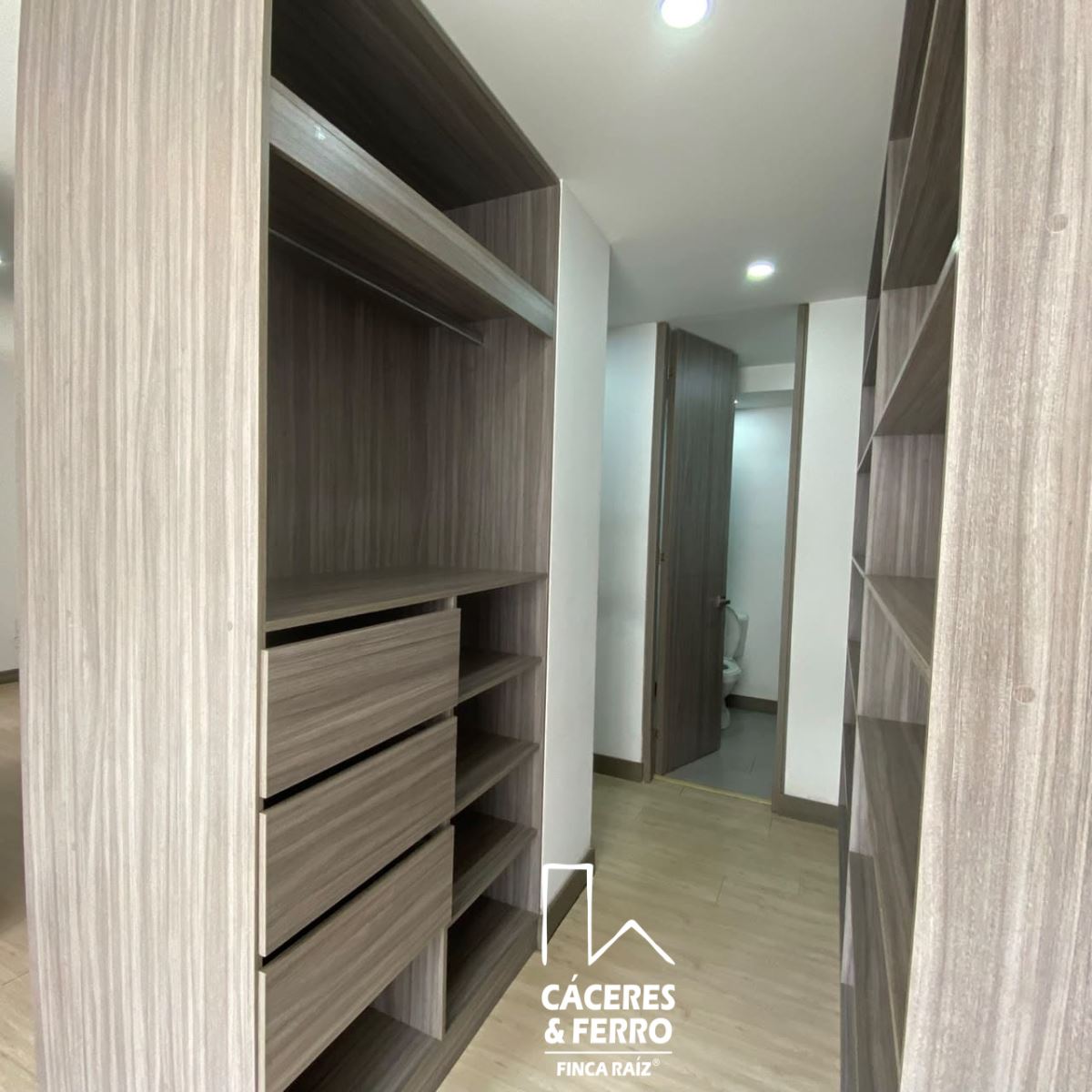Apartamento en venta en Provivienda Oriental, Bogotá · foto 11 de 24