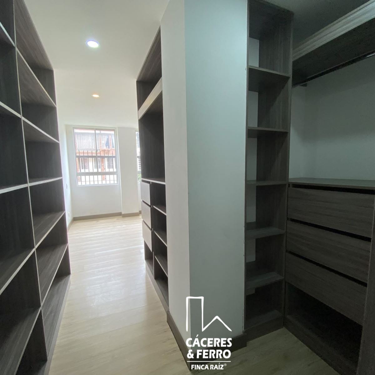 Apartamento en venta en Provivienda Oriental, Bogotá · foto 17 de 24