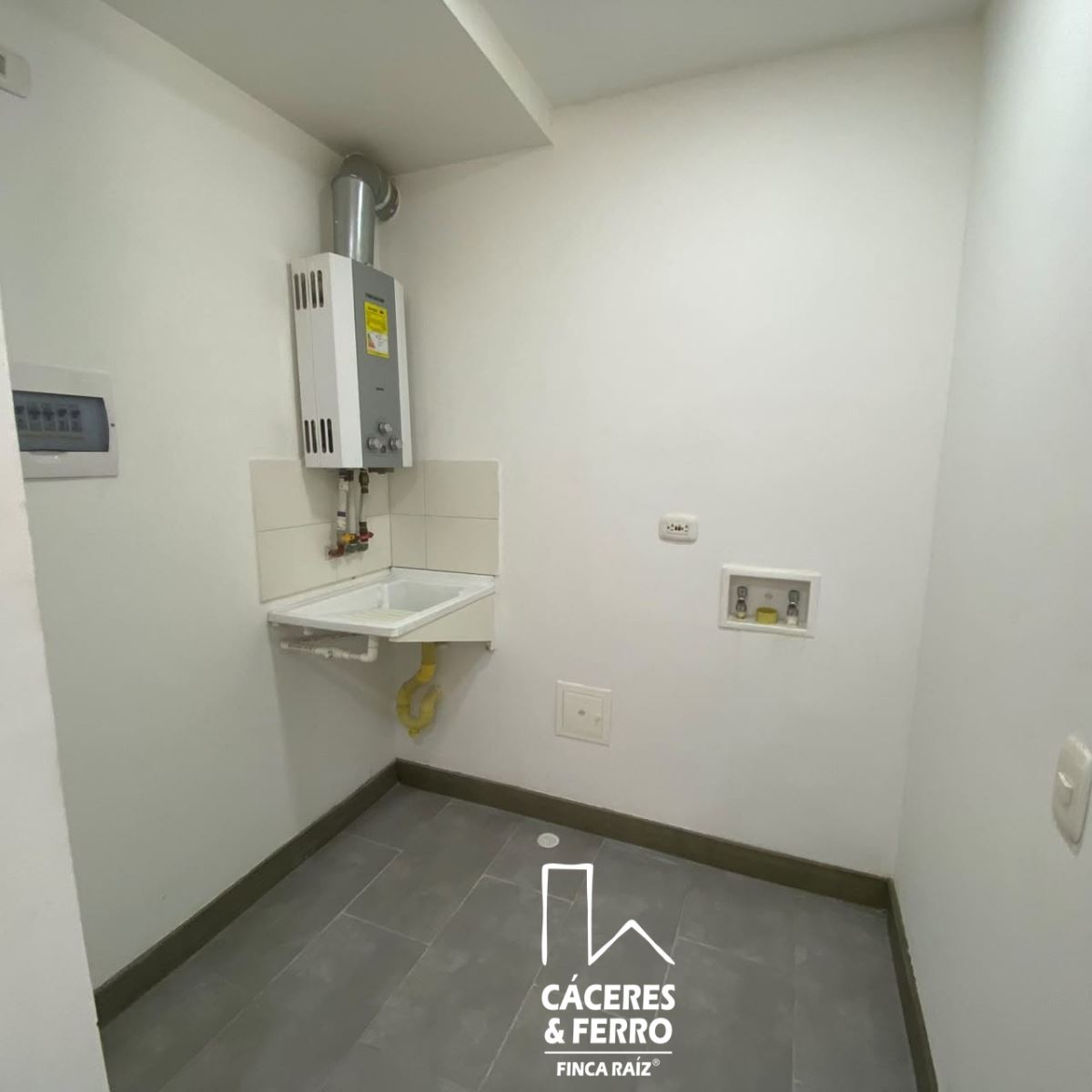 Apartamento en venta en Provivienda Oriental, Bogotá · foto 19 de 24