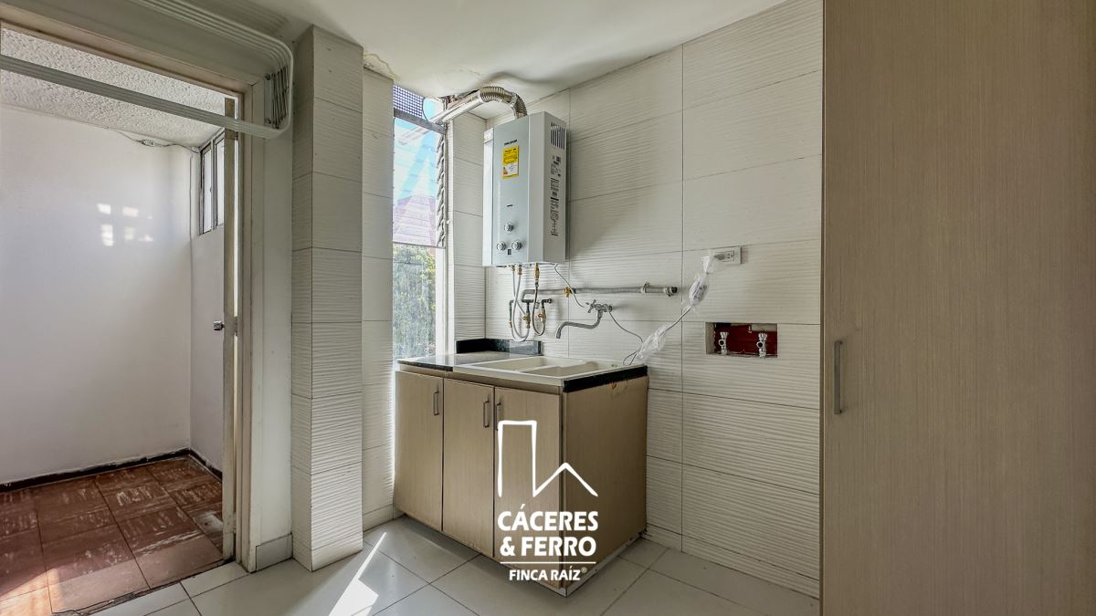Apartamento en venta en Santa Barbara, Bogotá · foto 4 de 24