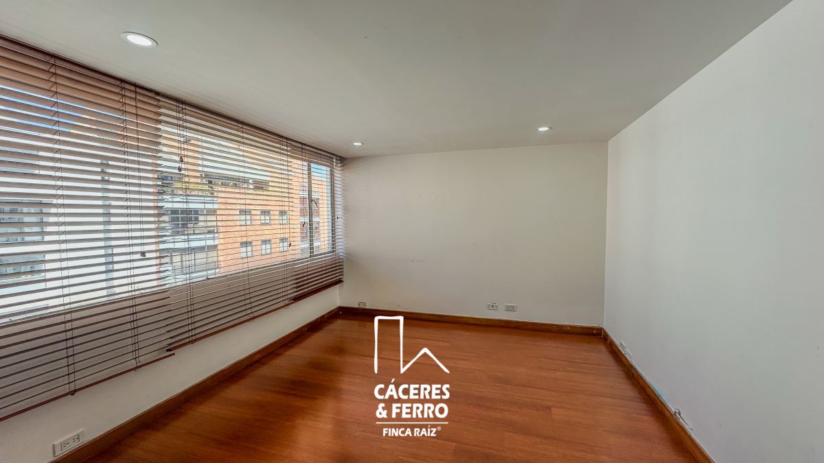 Apartamento en venta en Santa Barbara, Bogotá · foto 5 de 24