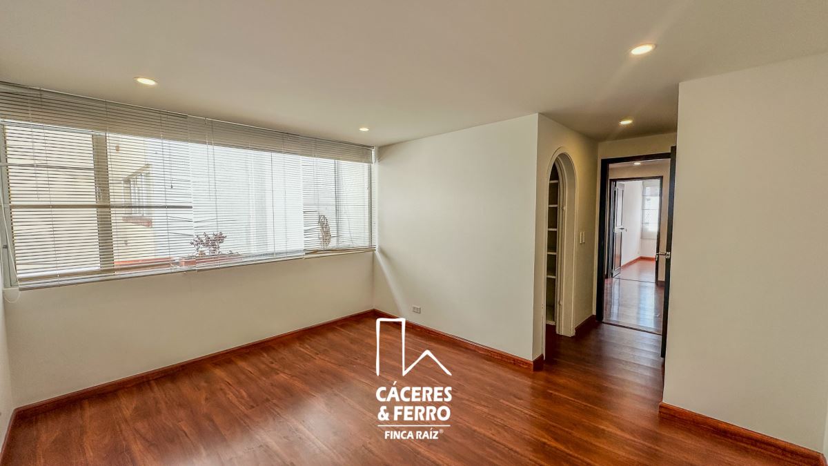 Apartamento en venta en Santa Barbara, Bogotá · foto 18 de 24