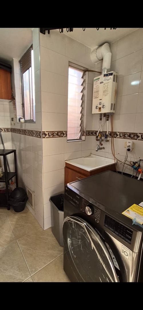 Apartamento de 3 alcobas en venta en El Plan, Bogotá, 53 m² · foto 14 de 18