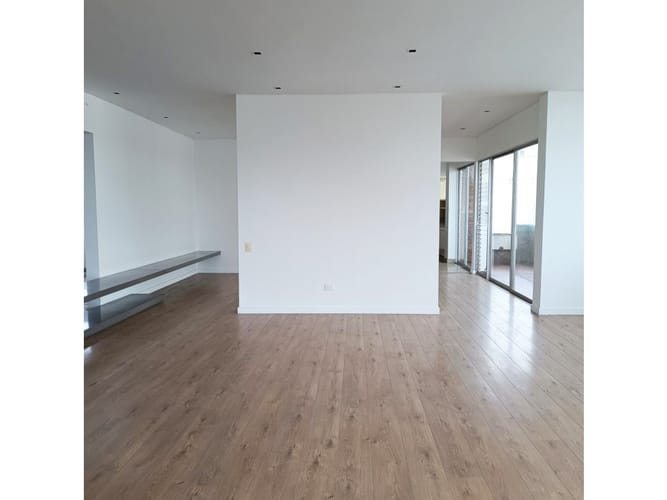 Apartamento de 3 alcobas en venta en Centenario, Cali, 300 m² · foto 13 de 22