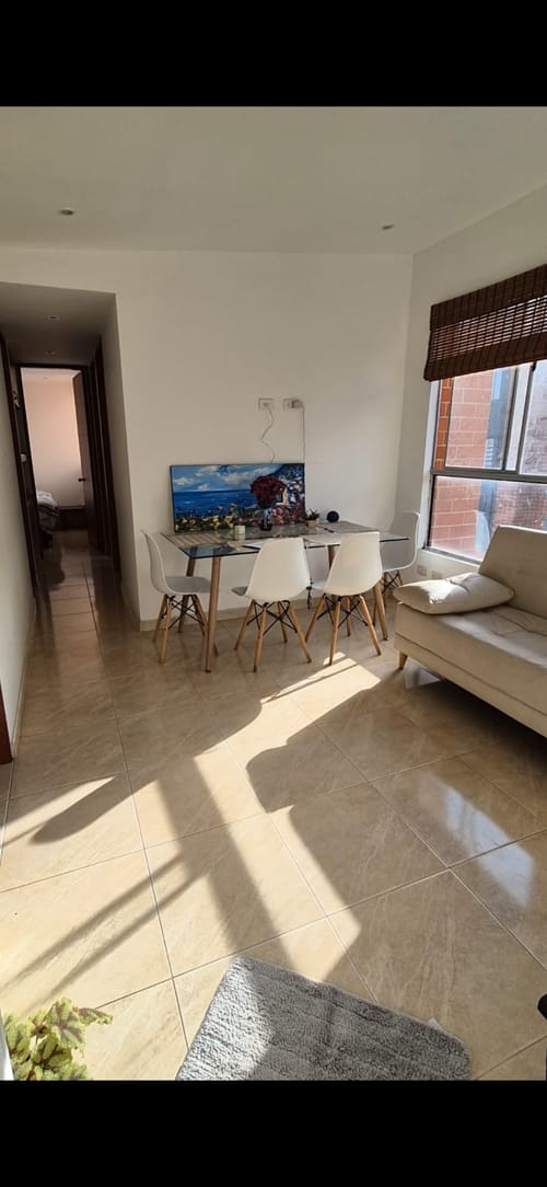 Apartamento de 3 alcobas en venta en El Plan, Bogotá, 53 m² · foto 15 de 18