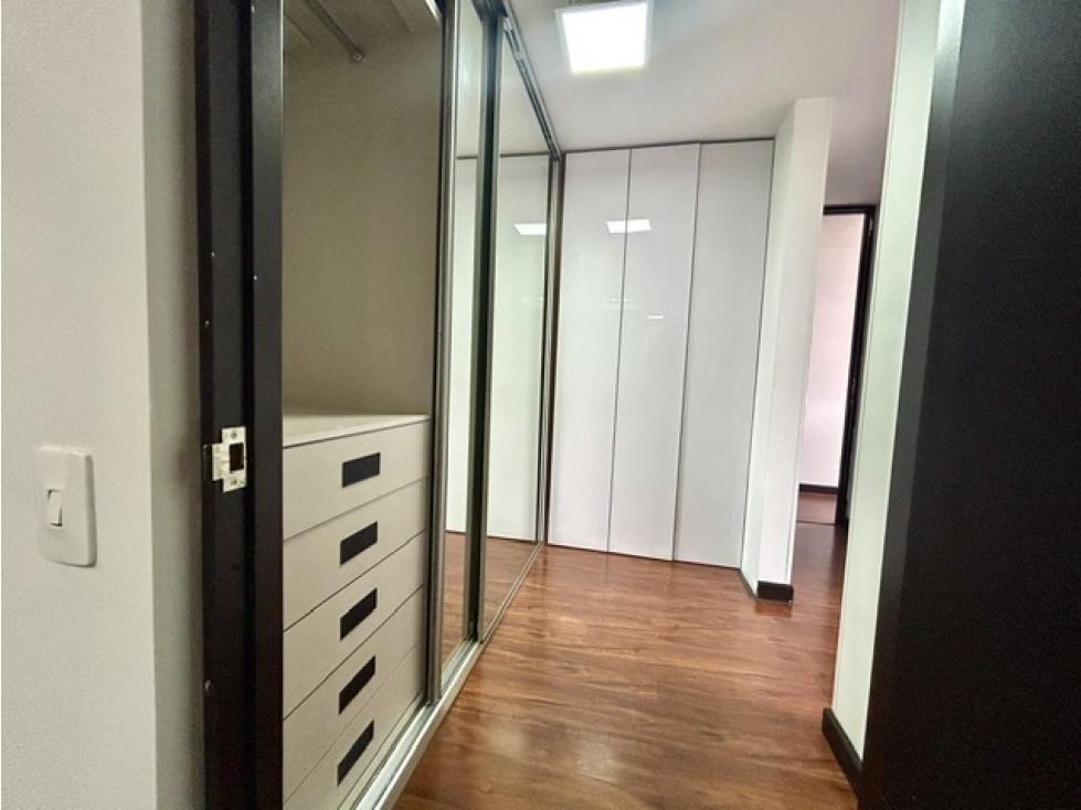 Apartamento en venta en Modelia, Bogotá · foto 18 de 24