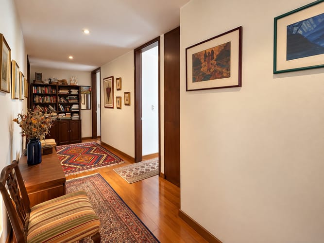 Apartamento de 4 alcobas en venta en Chico Norte, Bogotá, 186 m² · foto 7 de 15