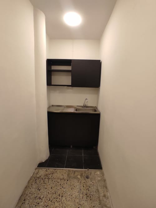 Local en arriendo en Colombia, Medellín, 157 m² · foto 8 de 13
