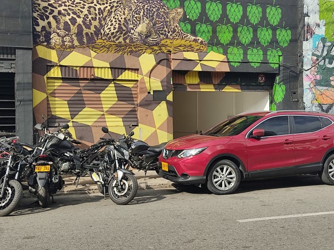 Local en arriendo en Colombia, Medellín, 157 m² · foto 11 de 13