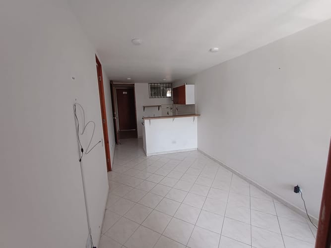 Apartamento de 2 alcobas en arriendo en Bombona, Medellín, 52 m² · foto 2 de 10