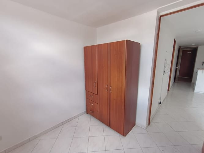 Apartamento de 2 alcobas en arriendo en Bombona, Medellín, 52 m² · foto 7 de 10