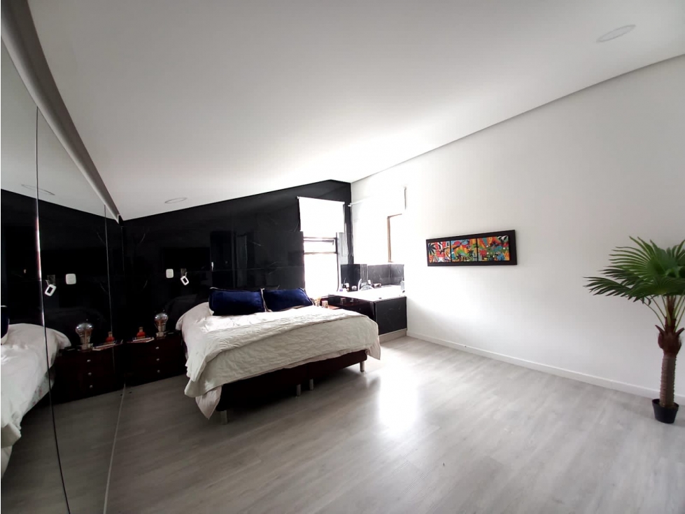 Apartamento en venta en Chico, Bogotá · foto 17 de 24