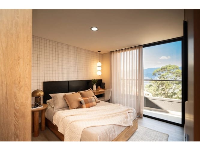 Apartamento de 2 alcobas en venta en Las Palmas, Medellín, 64 m² · foto 2 de 6