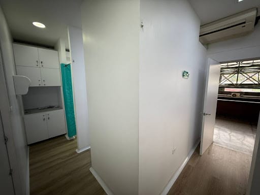 Local en arriendo en Caribe, Medellín, 26 m² · foto 10 de 14