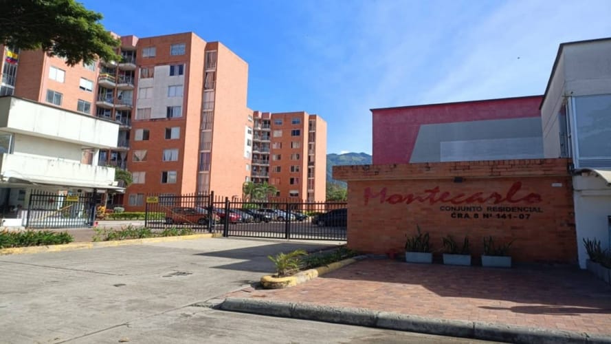 Local en arriendo en El Salado, Ibagué, 23 m² · foto 2 de 8