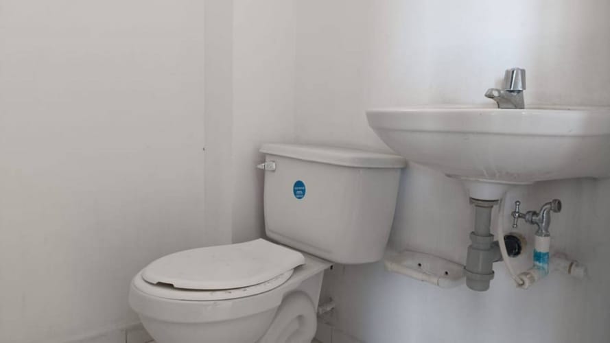 Local en arriendo en El Salado, Ibagué, 23 m² · foto 3 de 8