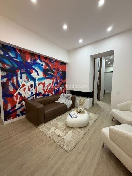Apartamento de 1 alcoba en venta en San Patricio, Bogotá, 62 m² · foto 6 de 13