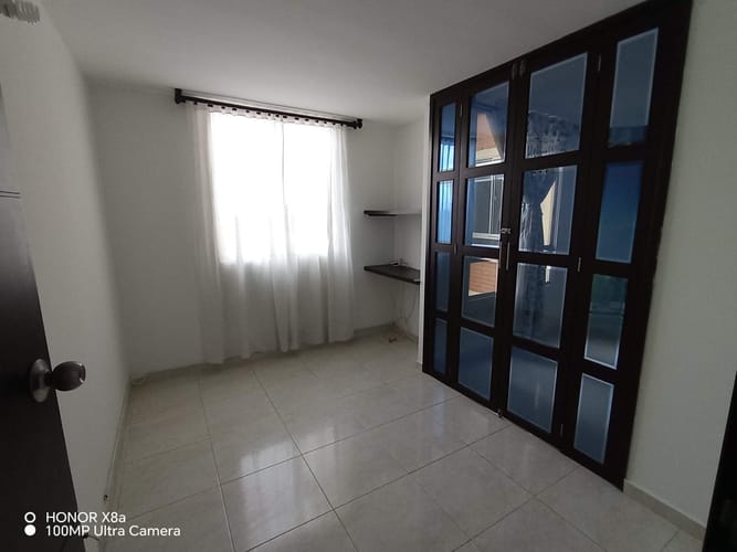 Apartamento de 3 alcobas en venta en El Hato, Funza, 55 m² · foto 5 de 12