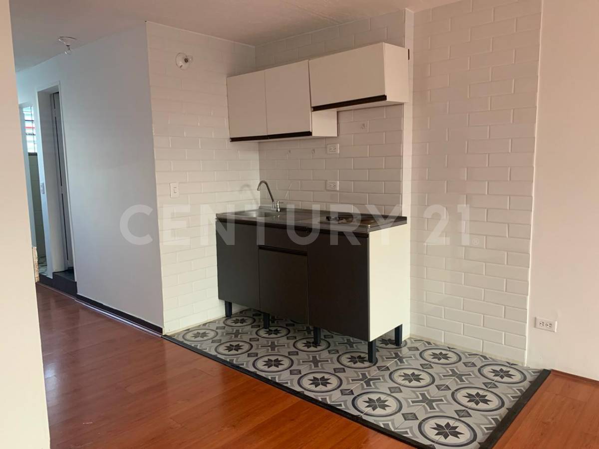 Apartamento en arriendo en Julio Florez, Bogotá · foto 4 de 13