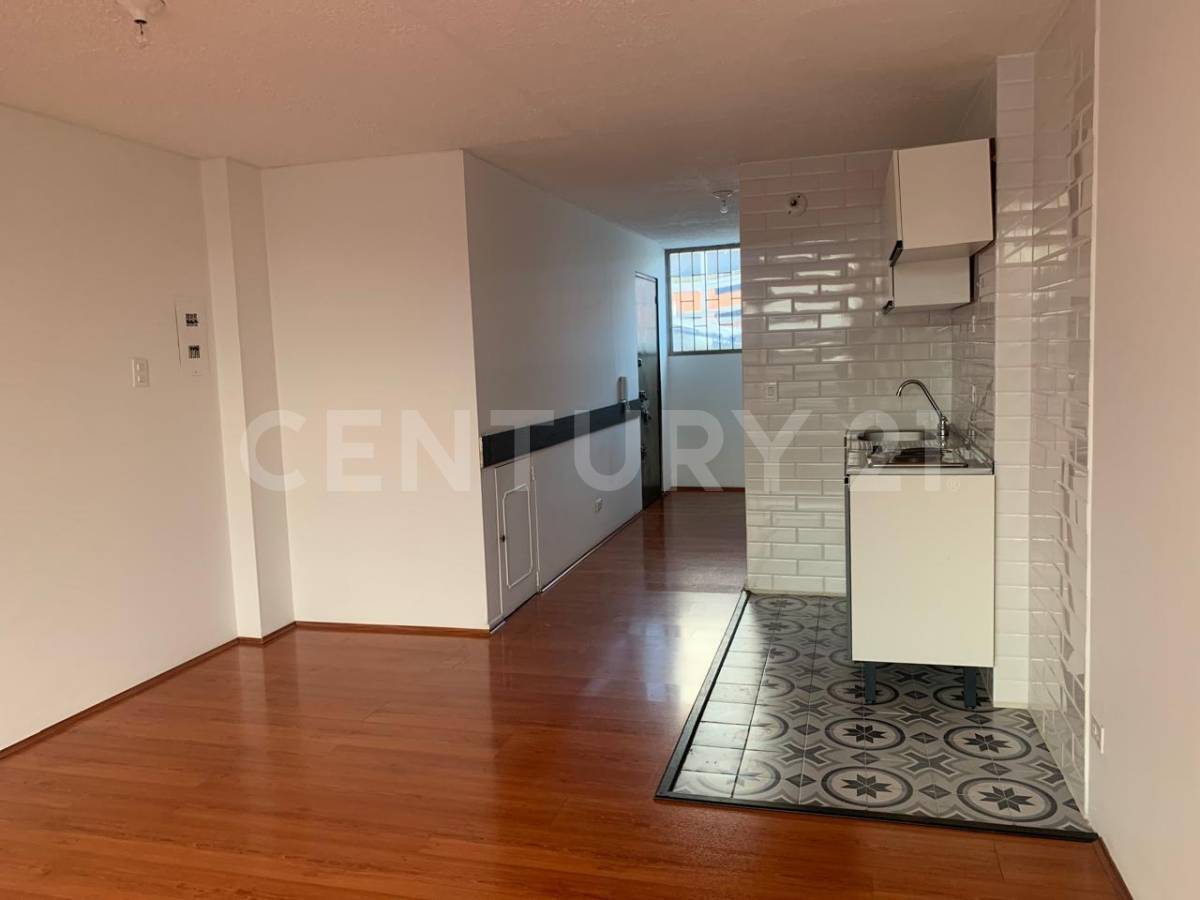Apartamento en arriendo en Julio Florez, Bogotá · foto 6 de 13