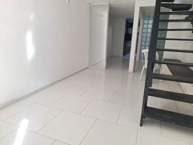 Apartamento de 3 alcobas en arriendo en San Miguel, Medellín, 85 m² · foto 10 de 12