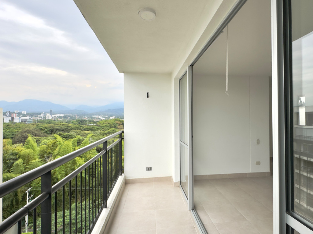 Apartamento de 3 habitaciones en venta en Valle del Lili, Cali — imagen 1 de 17