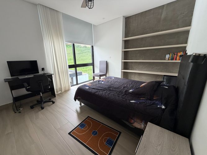 Casa de 5 alcobas en venta en Pance, Cali, 433 m² · foto 2 de 24