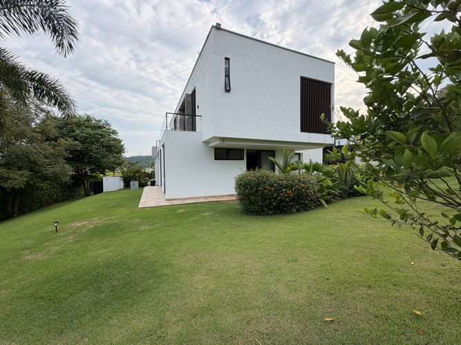 Casa de 5 alcobas en venta en Pance, Cali, 433 m² · foto 23 de 24