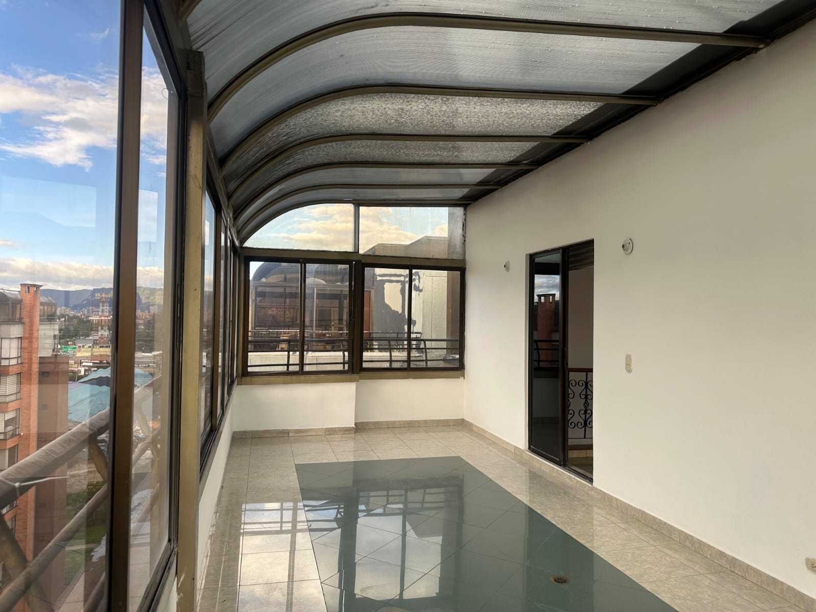 Apartamento en venta en Ciudad Salitre, Bogotá · foto 14 de 17