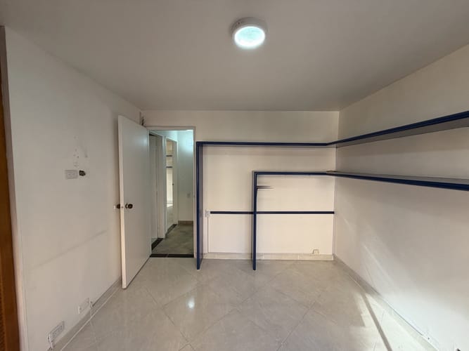 Apartamento en venta en Milla De Oro, Medellín · foto 6 de 17
