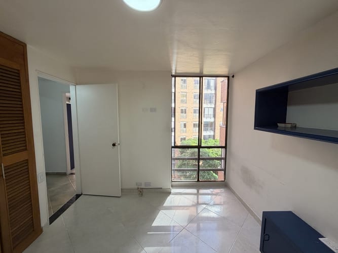 Apartamento en venta en Milla De Oro, Medellín · foto 9 de 17
