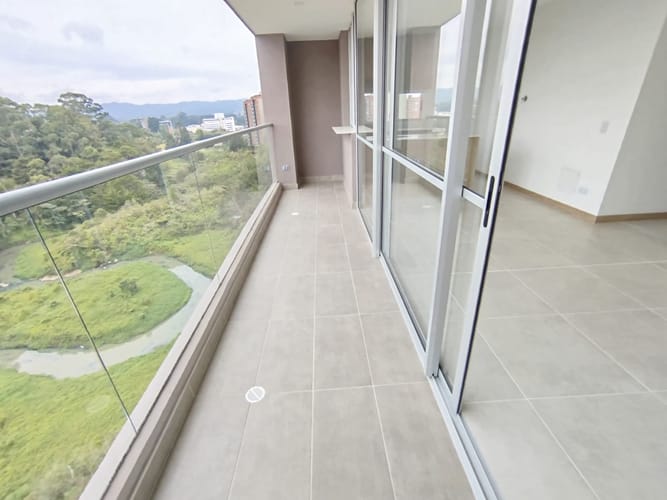 Apartamento de 3 alcobas en arriendo en Los Colegios, Rionegro, 72 m² · foto 3 de 16