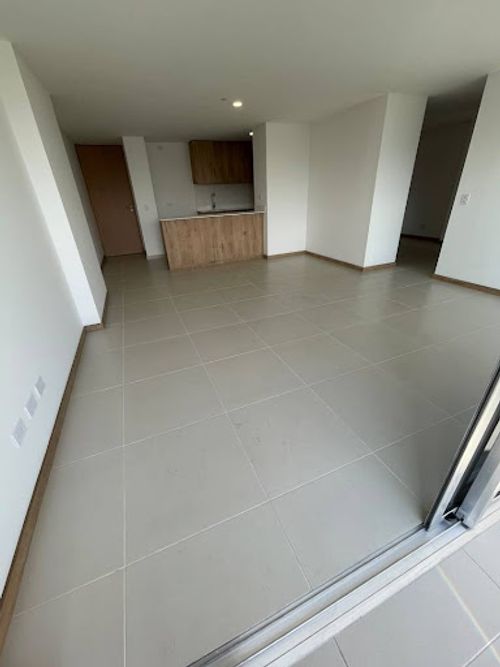 Apartamento de 3 alcobas en arriendo en San German, Medellín, 95 m² · foto 4 de 17