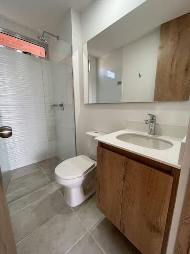 Apartamento de 3 alcobas en arriendo en San German, Medellín, 95 m² · foto 9 de 17