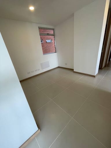 Apartamento de 3 alcobas en arriendo en San German, Medellín, 95 m² · foto 14 de 17