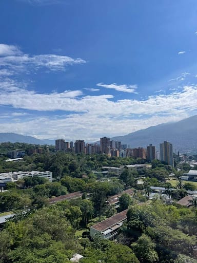 Apartamento de 3 alcobas en arriendo en San German, Medellín, 95 m² · foto 16 de 17