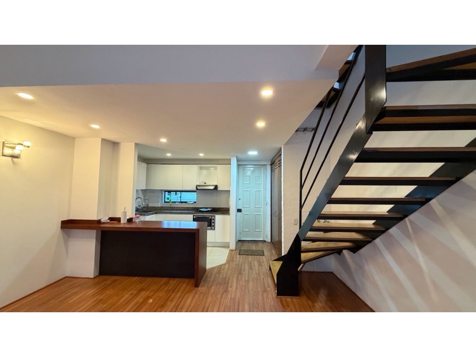 Apartamento en venta en Cantalejo, Bogotá · foto 3 de 16