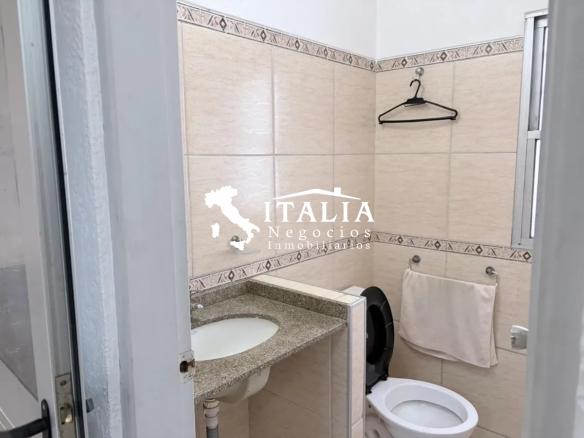 LOCAL COMERCIAL DE 270 M2 CON ENTRADA CAMIONES · Foto 2